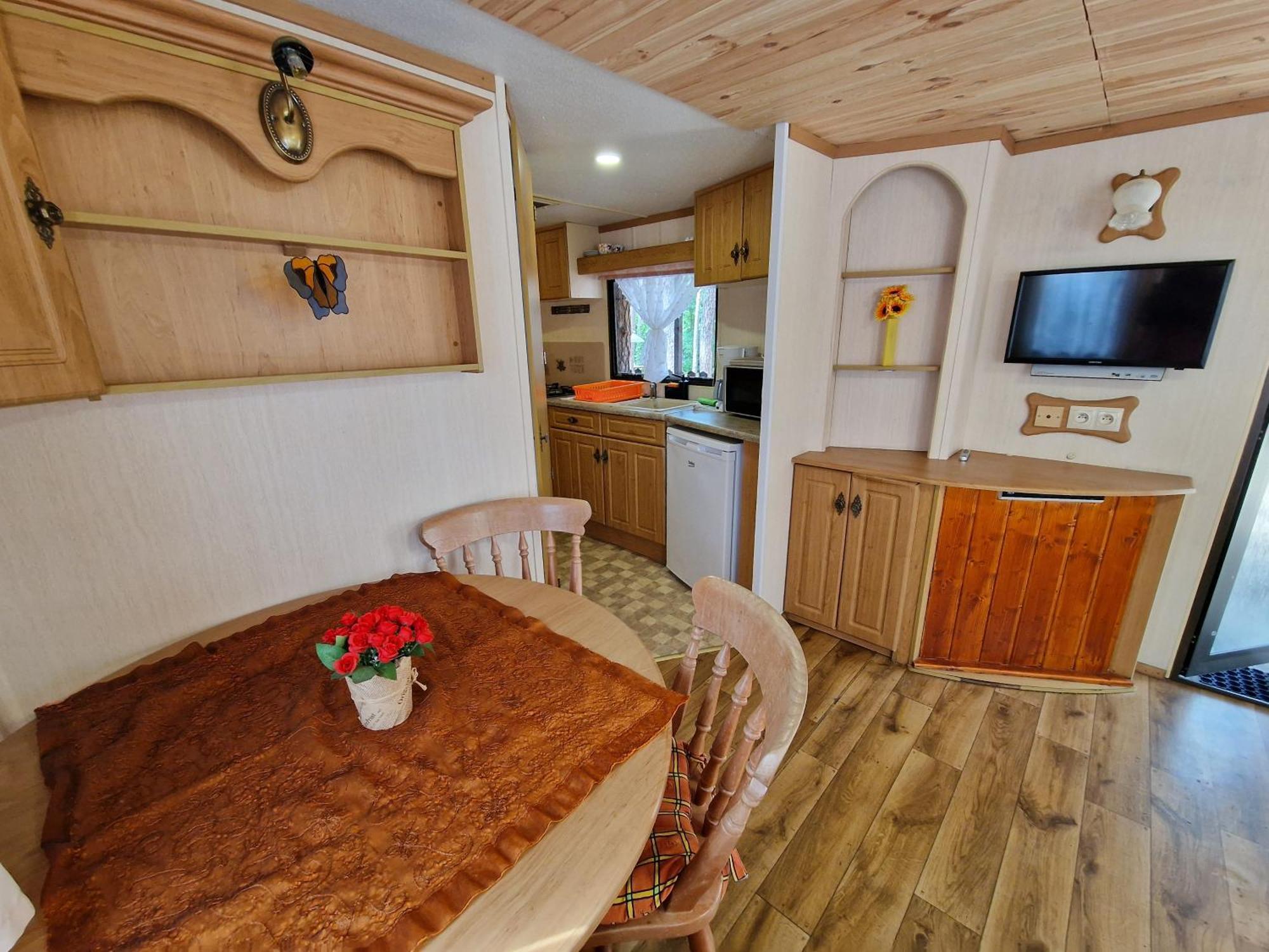 Pod Sosnami Osrodek Wypoczynkowy Boszkowo Letnisko Villa Bilik gambar